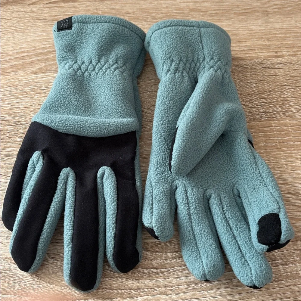 Bundle 2 Pair Gloves - Head Black & All In Motion Fleece Gloves